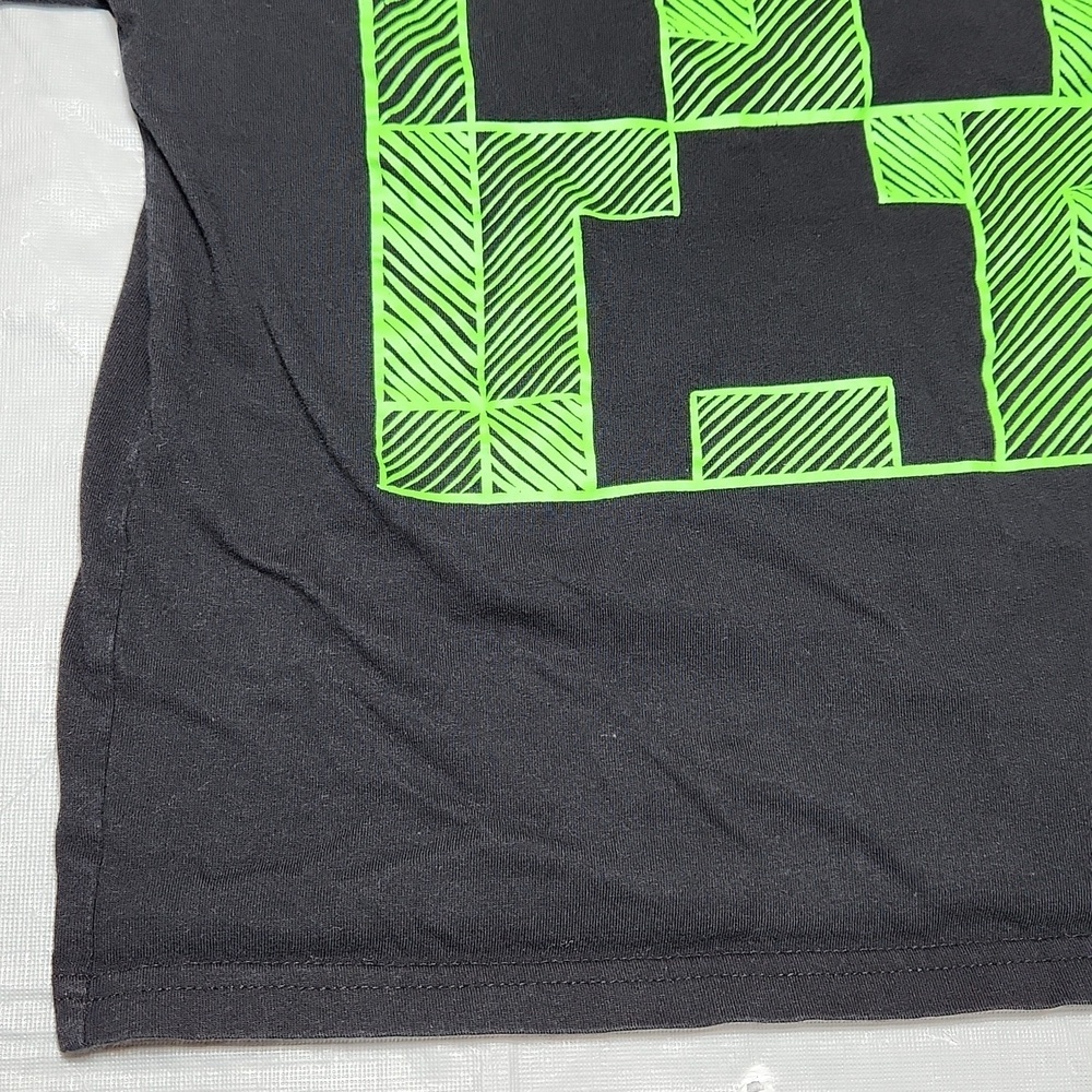 Kids Minecraft Shirt - Picture 2 of 9